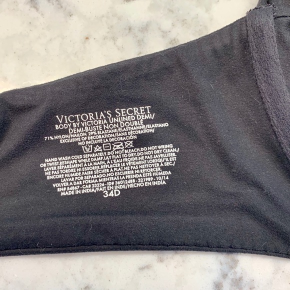 THREE Victoria’s Secret Demi bras - Picture 8 of 8